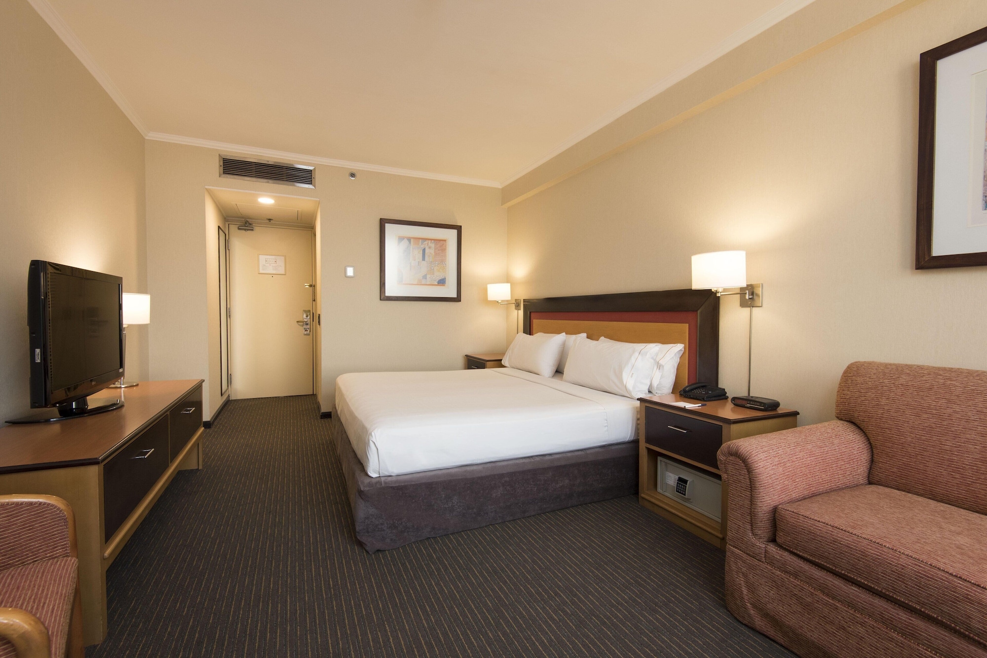 holiday inn express puerto madero by ihg