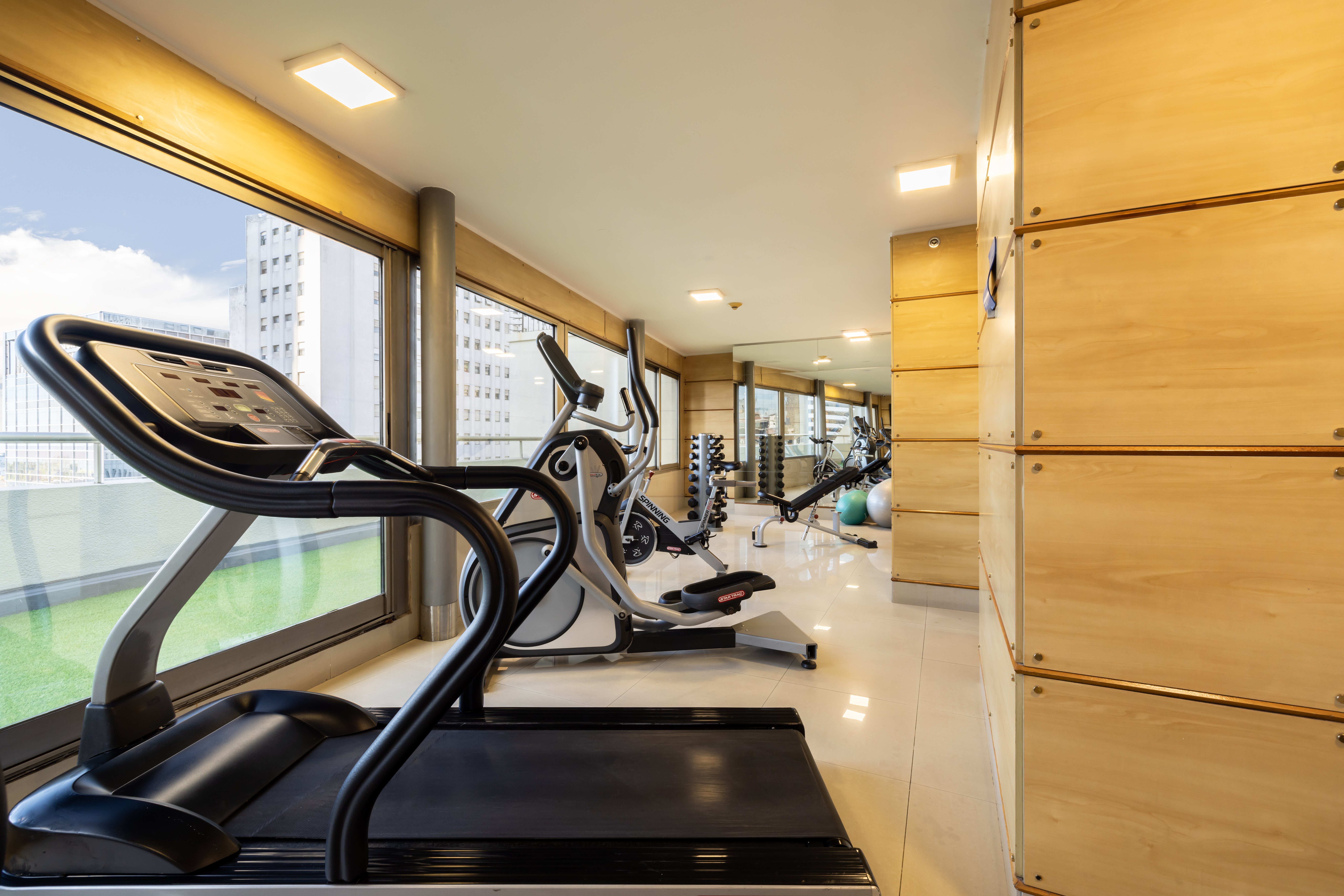 holiday inn express puerto madero by ihg