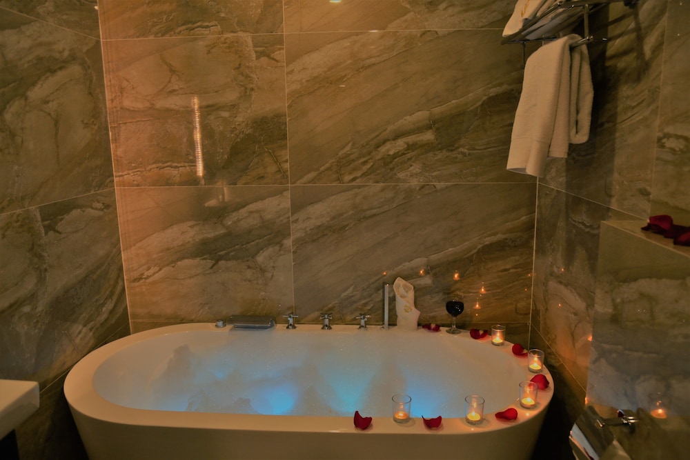 harir palace hotel