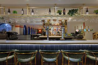 hilton cobham