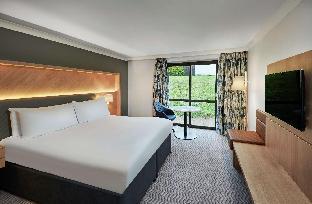 hilton cobham