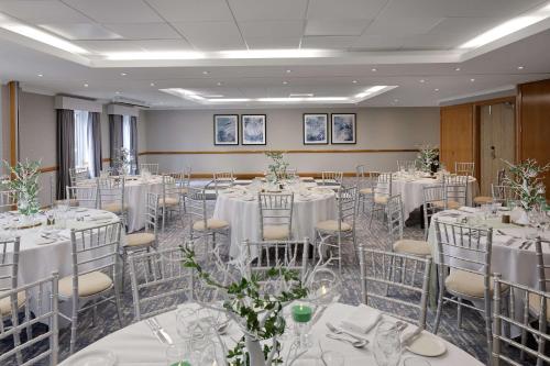 hilton cobham