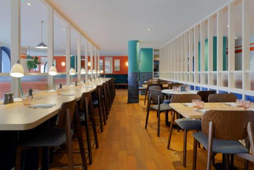 hilton cobham