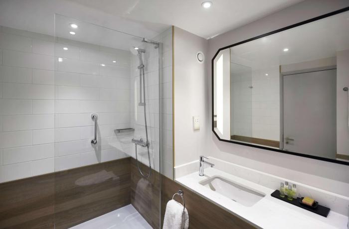 hilton cobham