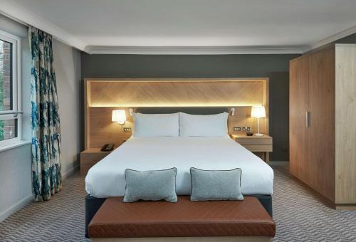hilton cobham