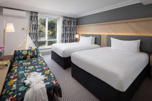 hilton cobham