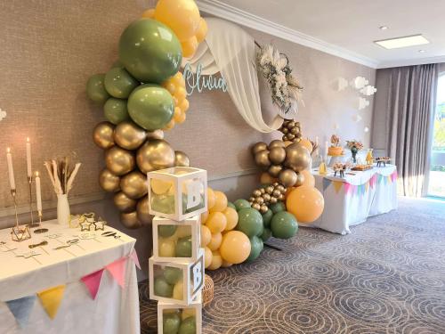 hilton cobham