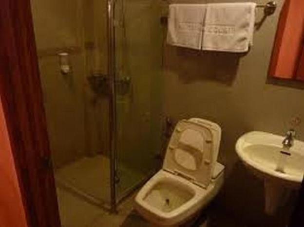 hotel ava gil puyat
