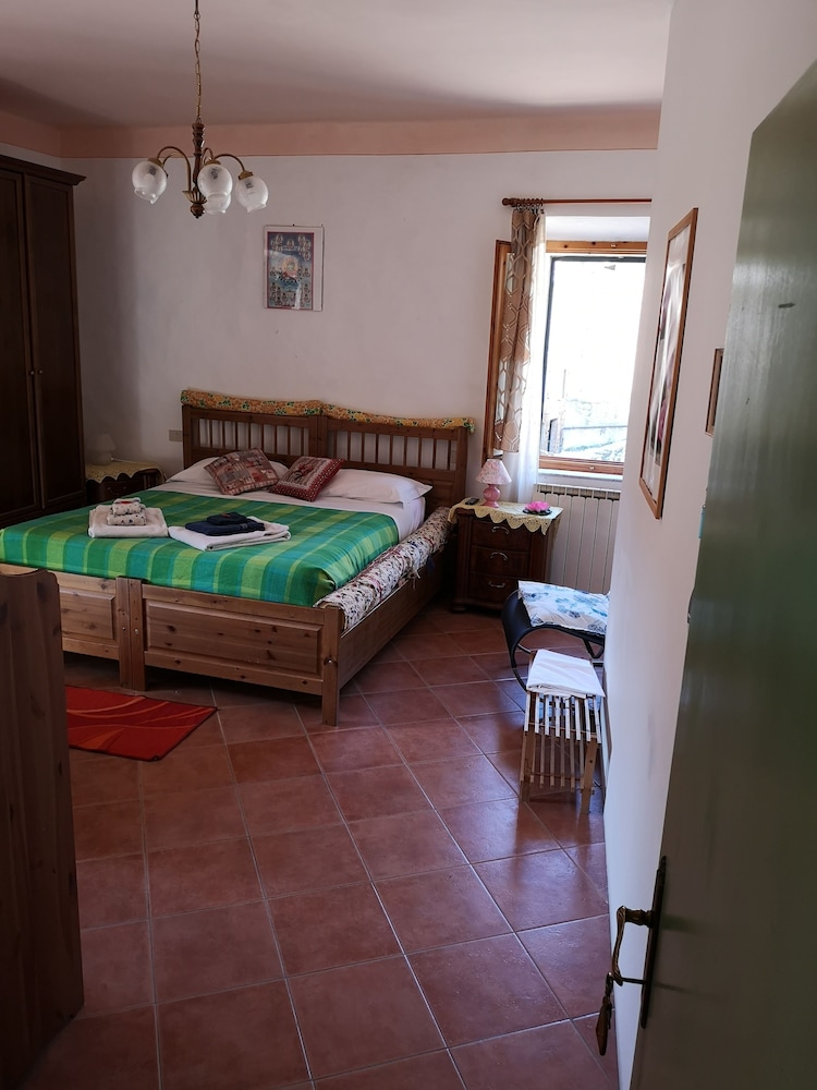 lantico borgo di torri