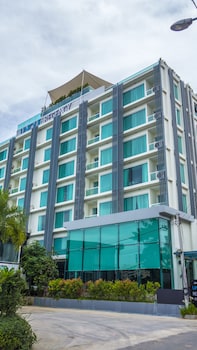 unique regency pattaya