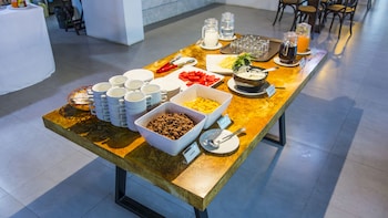 unique regency pattaya