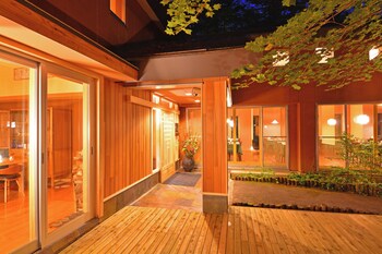nikko