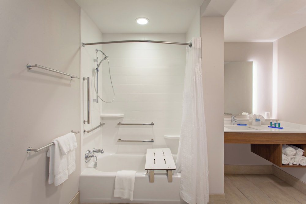 holiday inn express and suites brigham city north utah