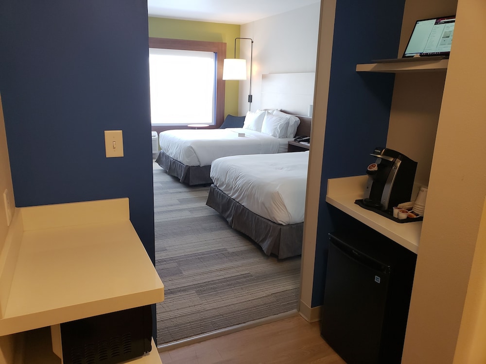 holiday inn express and suites brigham city north utah