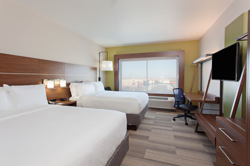 holiday inn express and suites brigham city north utah