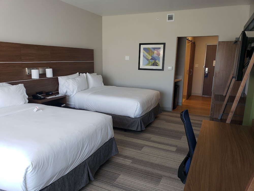 holiday inn express and suites brigham city north utah