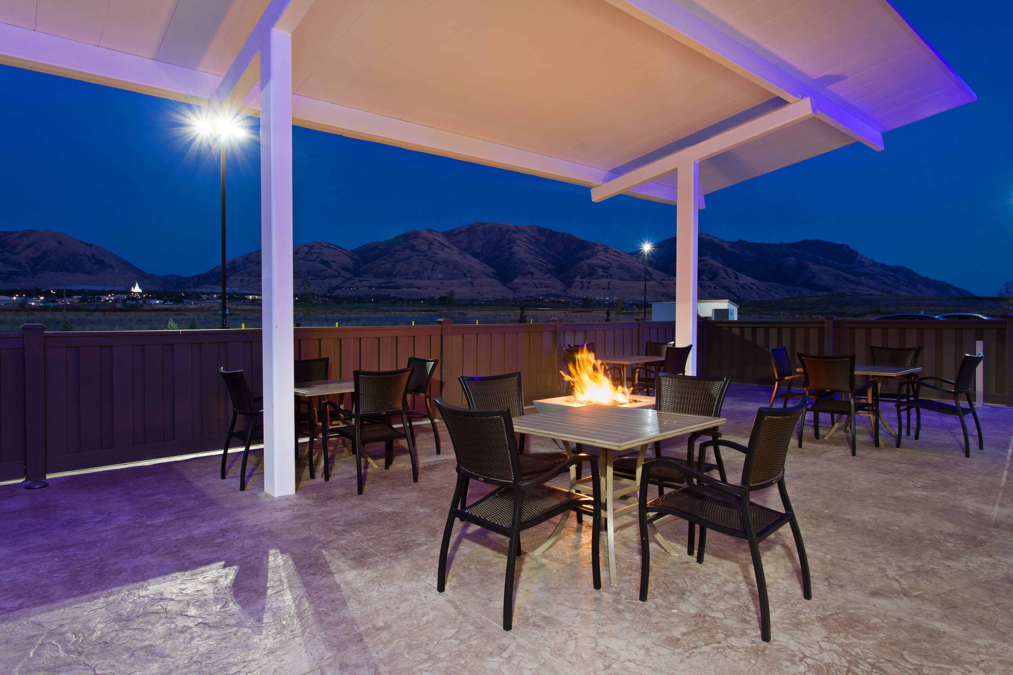 holiday inn express and suites brigham city north utah