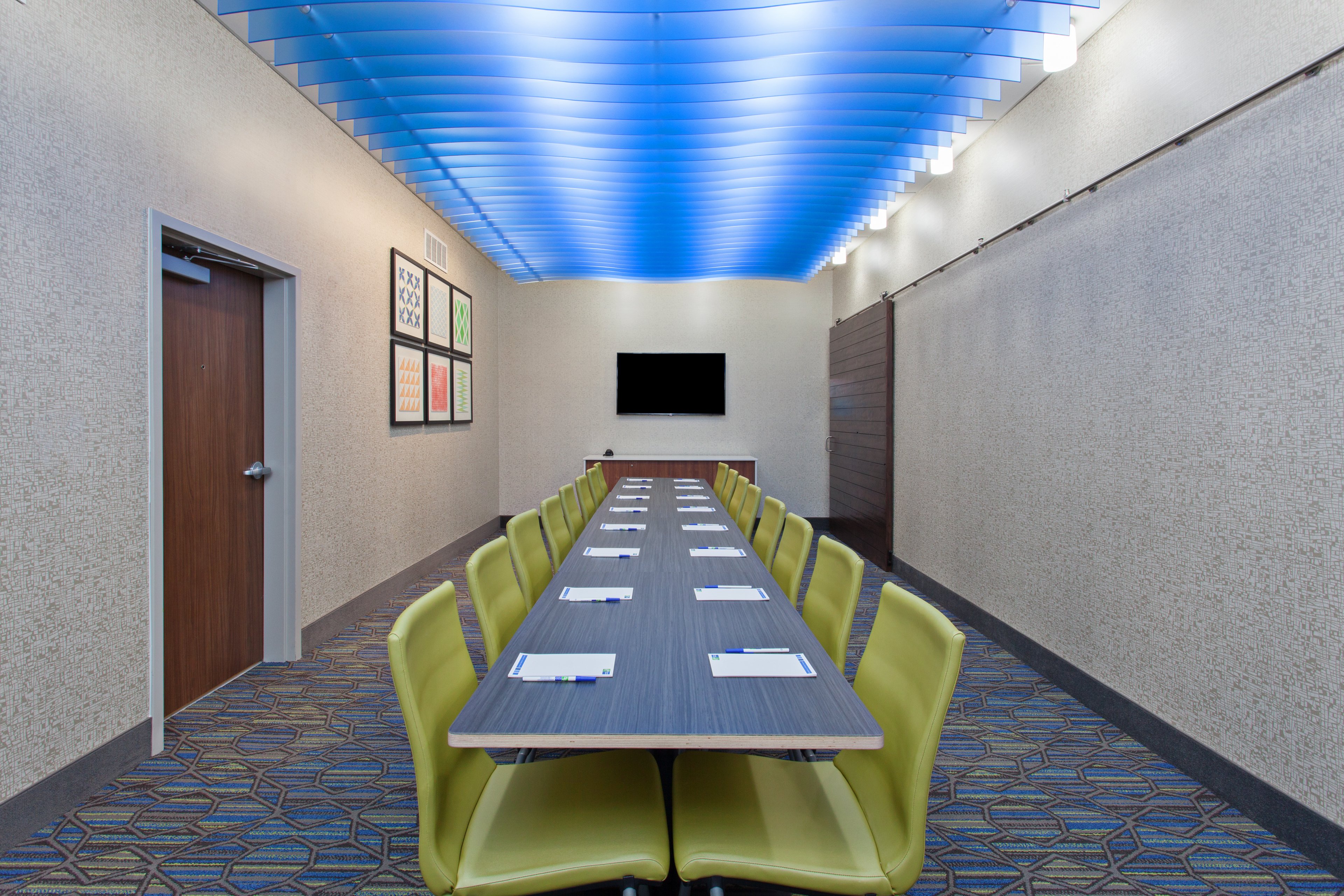 holiday inn express and suites brigham city north utah