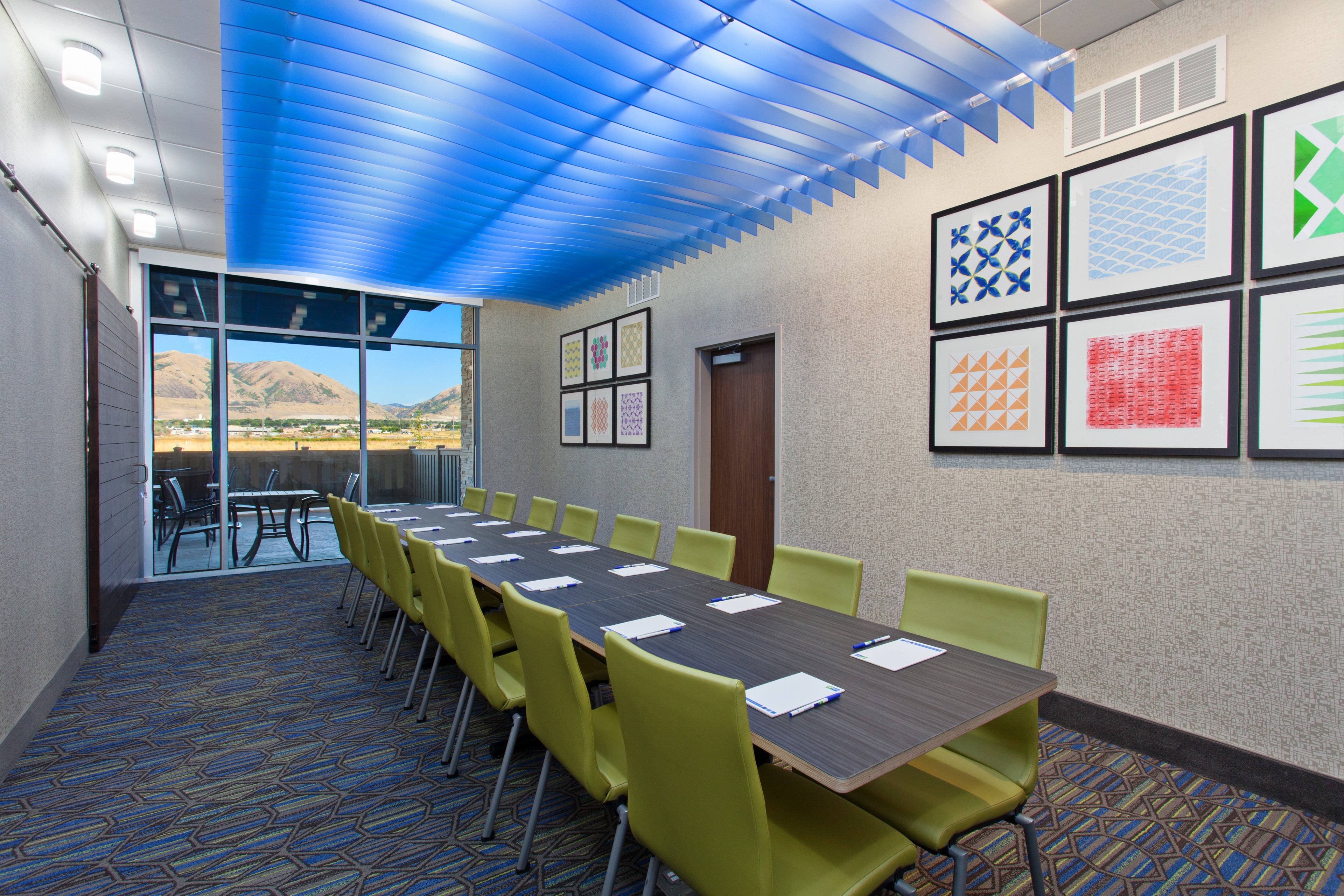 holiday inn express and suites brigham city north utah