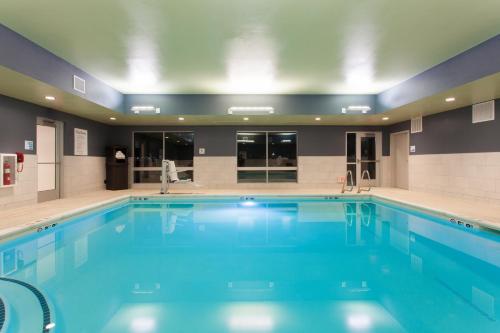 holiday inn express and suites brigham city north utah