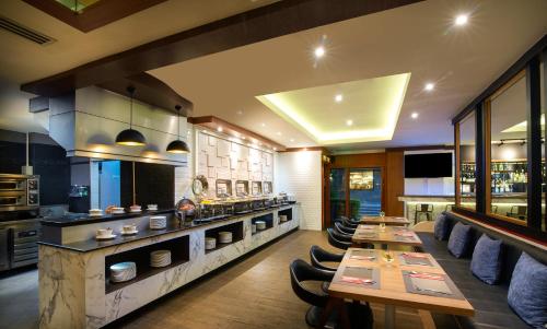 shama lakeview asoke bangkok