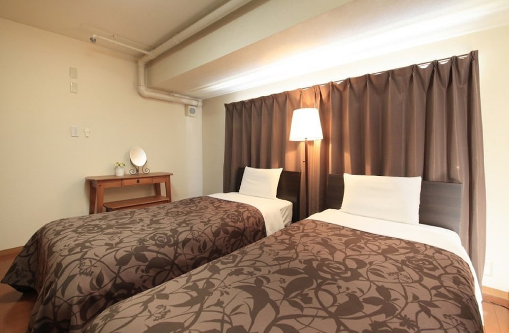 shinjuku urban hotel