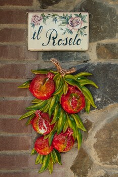 Agriturismo Casal Gheriglio,,1 star