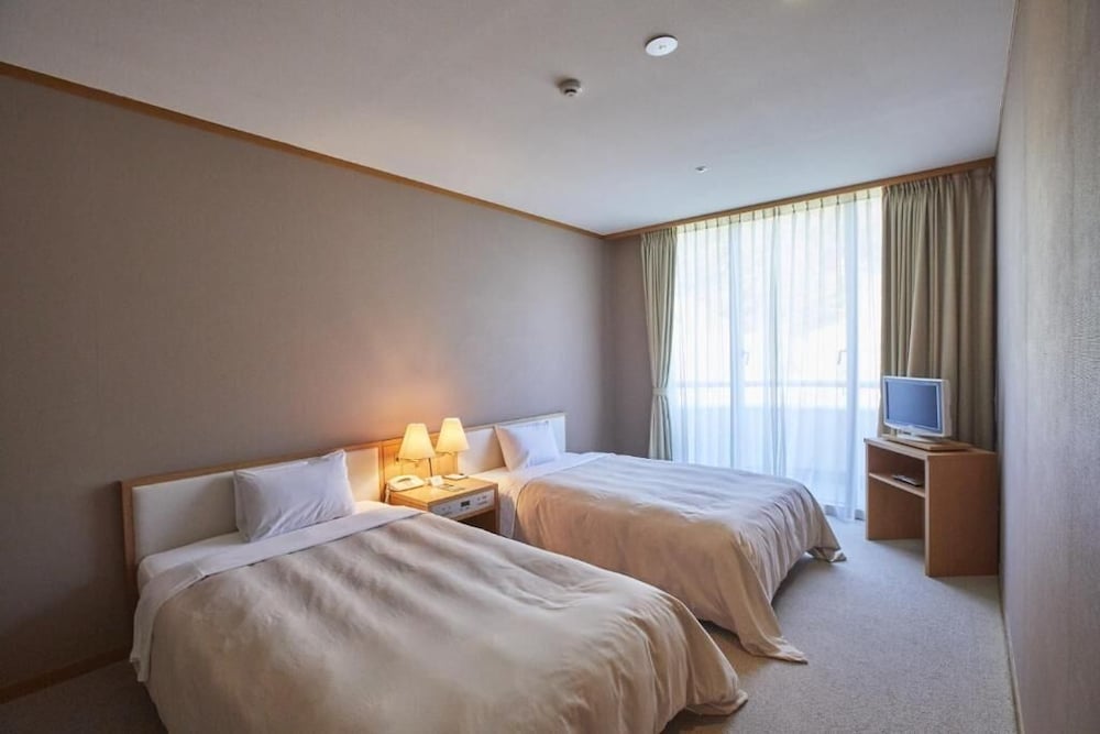 kamogawa country hotel