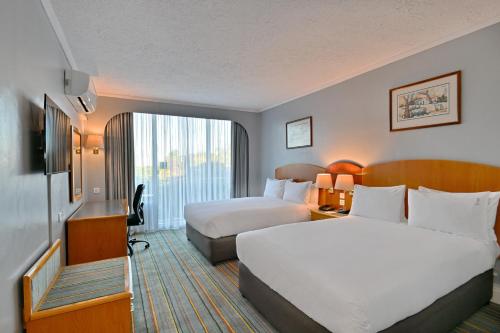 holiday inn bulawayo by ihg