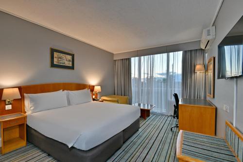 holiday inn bulawayo by ihg