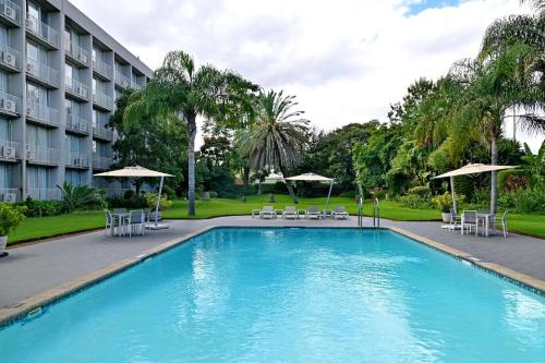 holiday inn bulawayo by ihg