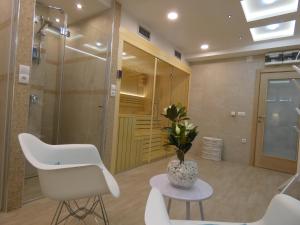 villa natural wood