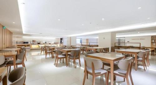 ji hotel guangzhou tianhe east railway station