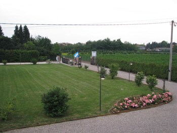 La Perla Del Sile Country House,Silea>>Sant'elena,3 star