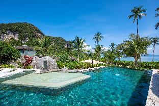 treehouse villas adults only