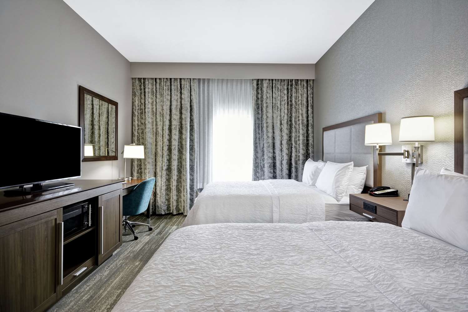 hampton inn blue ash cincinnati