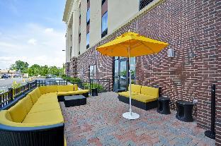 hampton inn blue ash cincinnati