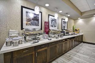 hampton inn blue ash cincinnati