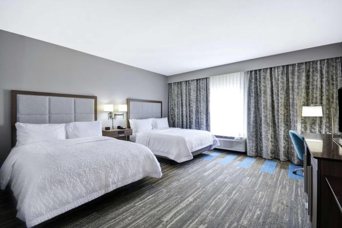 hampton inn blue ash cincinnati
