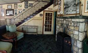 historic dow hotel