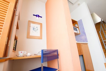 resort hotel moanacoast