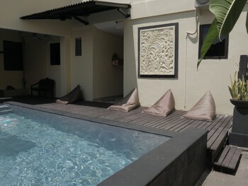 suardana inns