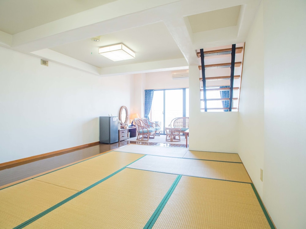 resort hotel umibeno kajuen