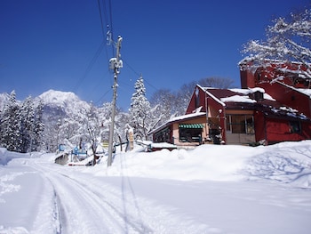 country inn canadian house