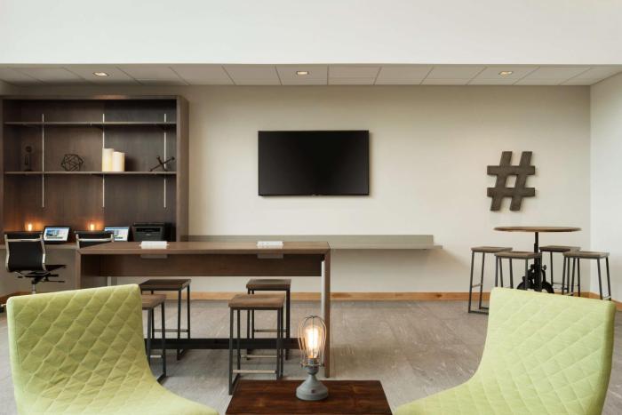 best western plus peppertree nampa civic center inn