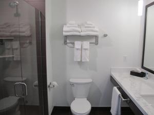 best western plus peppertree nampa civic center inn