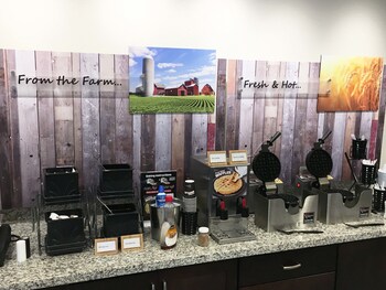 gundersen hotel and suites