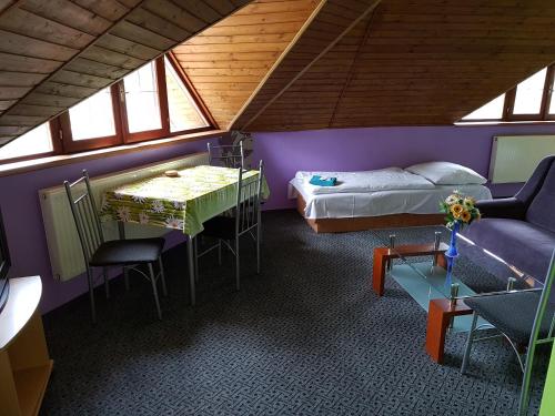 Penzion Satovske Lipy,Kravsko>>Hrusovany Nad Jevisovkou,2 star