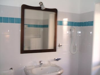 villanova monteleone