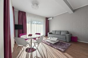 tomis garden aparthotel